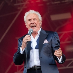 Tony Christie Tickets, Tour Dates and Concerts