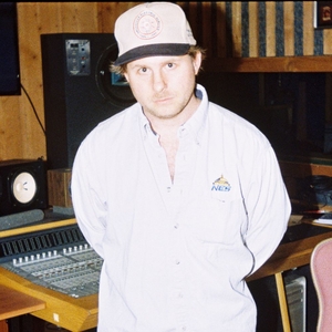 Logan Garrett - DJ