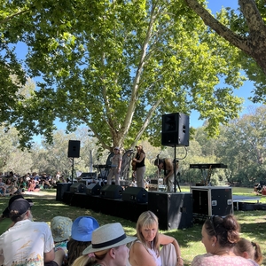 Ella Hooper Official at Albury, Australia in Albury Botanic Gardens 2026
