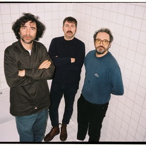 Mujeres Tickets, Tour Dates and Concert