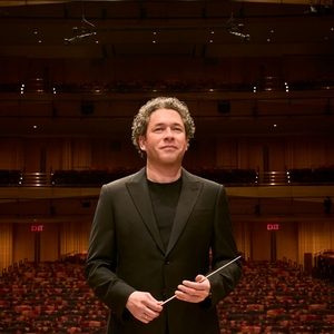 Gustavo Dudamel のチケット、ツアー日程とコンサート