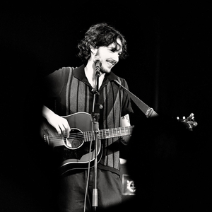 Connor Parente: [SOLO] J Gough's Tavern, Pittsburgh