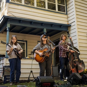 Amber Martin & The Fruit Stand