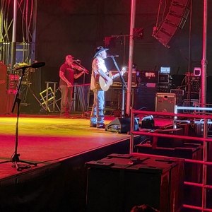 Tracy Lawrence at Du Quoin, IL in Southern Illinois Center 2026