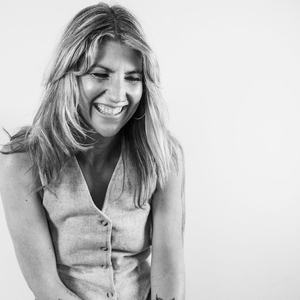 Kate Dinsmore Tickets, Tour Dates and Concert