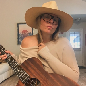 Ella Reid Tickets, Tour Dates and Concerts