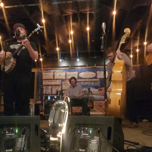 Pert' Near Sandstone at Milwaukee, WI in Anodyne Coffee Roasting Co. 2026