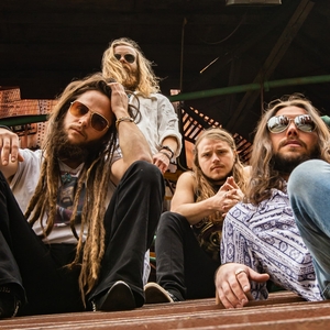 Billets, dates de tournée et concerts pour Them Dirty Roses