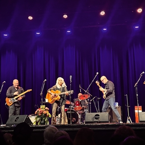 Emmylou Harris at Santa Cruz, CA in Santa Cruz Civic Auditorium 2026