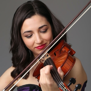 Adriana Cristea - Violinist Tickets, Tour Dates and Concerts