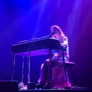 Alice Phoebe Lou at Chicago, IL in The Vic Theatre 2026