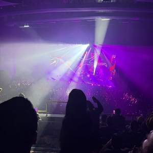 Zoé at Rosemont, IL in Rosemont Theatre 2026
