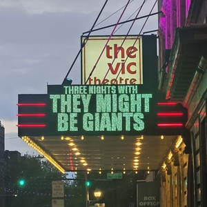 They Might Be Giants at Chicago, IL in The Vic Theatre 2026