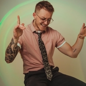 Ren Q. Dawe Tickets, Tour Dates and Show