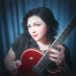 Holly Frost Tickets, Tour Dates and Concert
