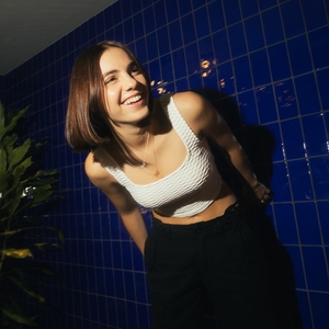 emma Tickets, Tour Dates and Concert