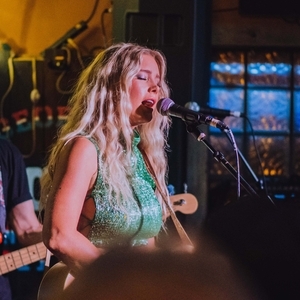 Emily Brooke Tickets, Tourdaten und Konzerte
