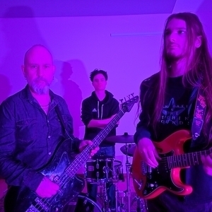 Simon Oakley & The Witching Hounds