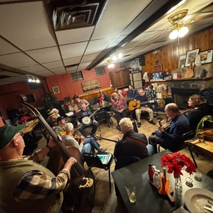 Pittsburgh Bluegrass: Open Bluegrass Jam (Traditional Circle) // Starlight Lounge (Blawnox)