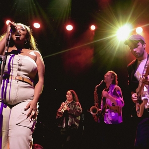 Ingressos, Datas da Turnê e Shows de The Westones