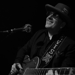 Elvis Costello Tickets, Tour Dates and Concerts