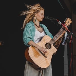Billets, dates de tournée et concerts pour Kaylin Kole
