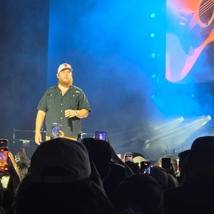 Luke Combs at Toronto, ON in Rogers Stadium 2026