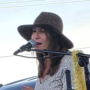 Rachel Alena Music at Longmont, CO in Oskar Blues Homemade Liquids and Solids 2026