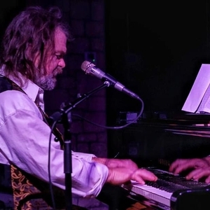 Billets, dates de tournée et concerts pour Poppa Foster