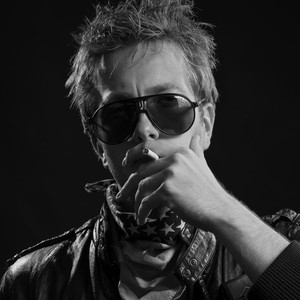 Entradas, fechas de la gira y Concierto de Michael Rushden