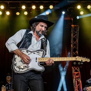 AUGUST MANLEY: Waylon Duo with John Rickard