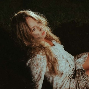 Ashley Kutcher Tickets, Tour Dates and Concerts