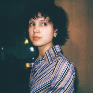 Billets, dates de tournée et concerts pour Liana Flores