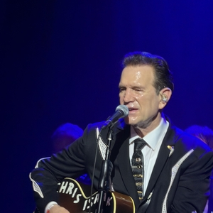 Chris Isaak at Barcelona, Spain in Parallel 62 2026