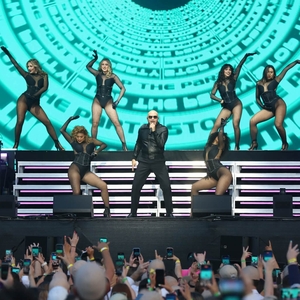 Pitbull at Belfast, Ireland in Ormeau Park 2026
