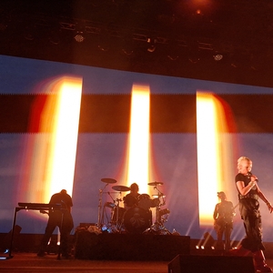 Garbage at Madrid, Spain in Noches del Botánico 2026