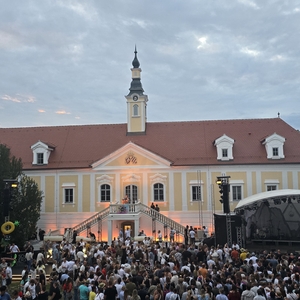 Oimara at Langenlois, Austria in Langenlois Blooomt 2026