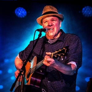 Rob Lutes @ Officers' Square Provincial Heritage Place