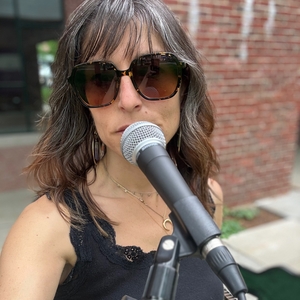 Sarah Blacker Tickets, Tour Dates and Concerts