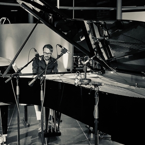 Dennis Korn Tickets, Tour Dates and Concerts