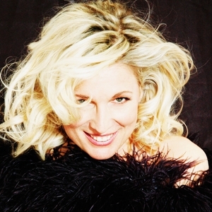 Caroll Vanwelden Tickets, Tour Dates and Concert