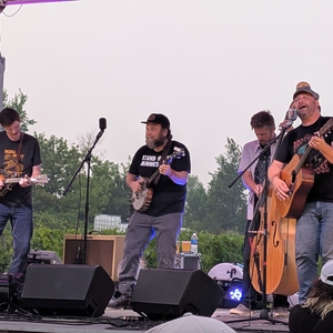 Pert' Near Sandstone at Greenleaf, WI in LedgeStone Vineyards 2026