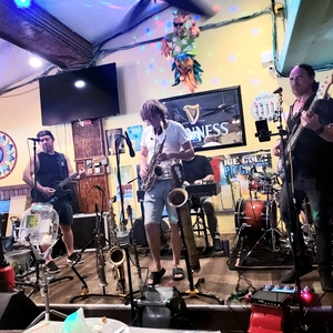 Phenomenal Animal at North Fort Myers, FL in Nauti Parrot Tiki Hut 2026