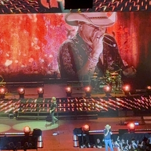 Jason Aldean at Wichita, KS in Intrust Bank Arena 2026