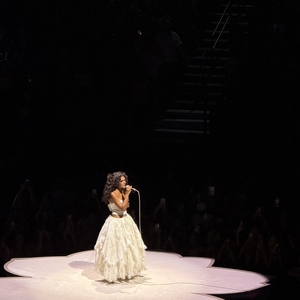 Olivia Dean at Minneapolis, MN in Target Center 2026
