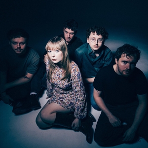Entradas, fechas de la gira y Concierto de Night Swimming