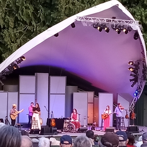 The Wailin' Jennys at Brentwood Bay, BC in Butchart Gardens 2026