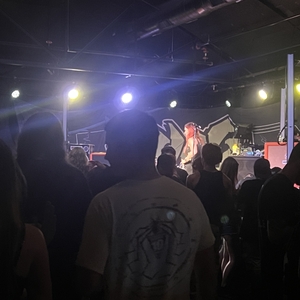 Alpha Wolf at Lawrence, KS in Bottleneck 2026