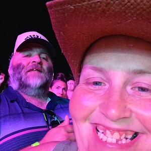 Cole Swindell at LaFayette, NY in Beak & Skiff Apple Orchards 2026
