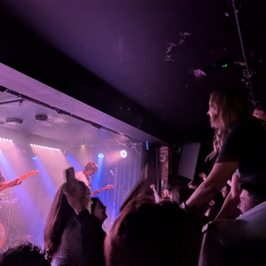 Dekleyn at Sydney, Australia in Lansdowne Hotel 2026